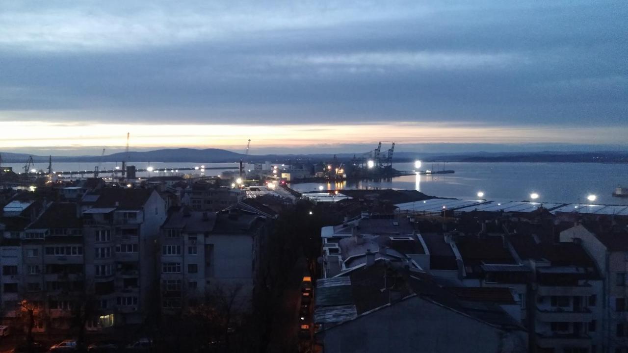 Апартамент За Гости Во1 Burgas ภายนอก รูปภาพ